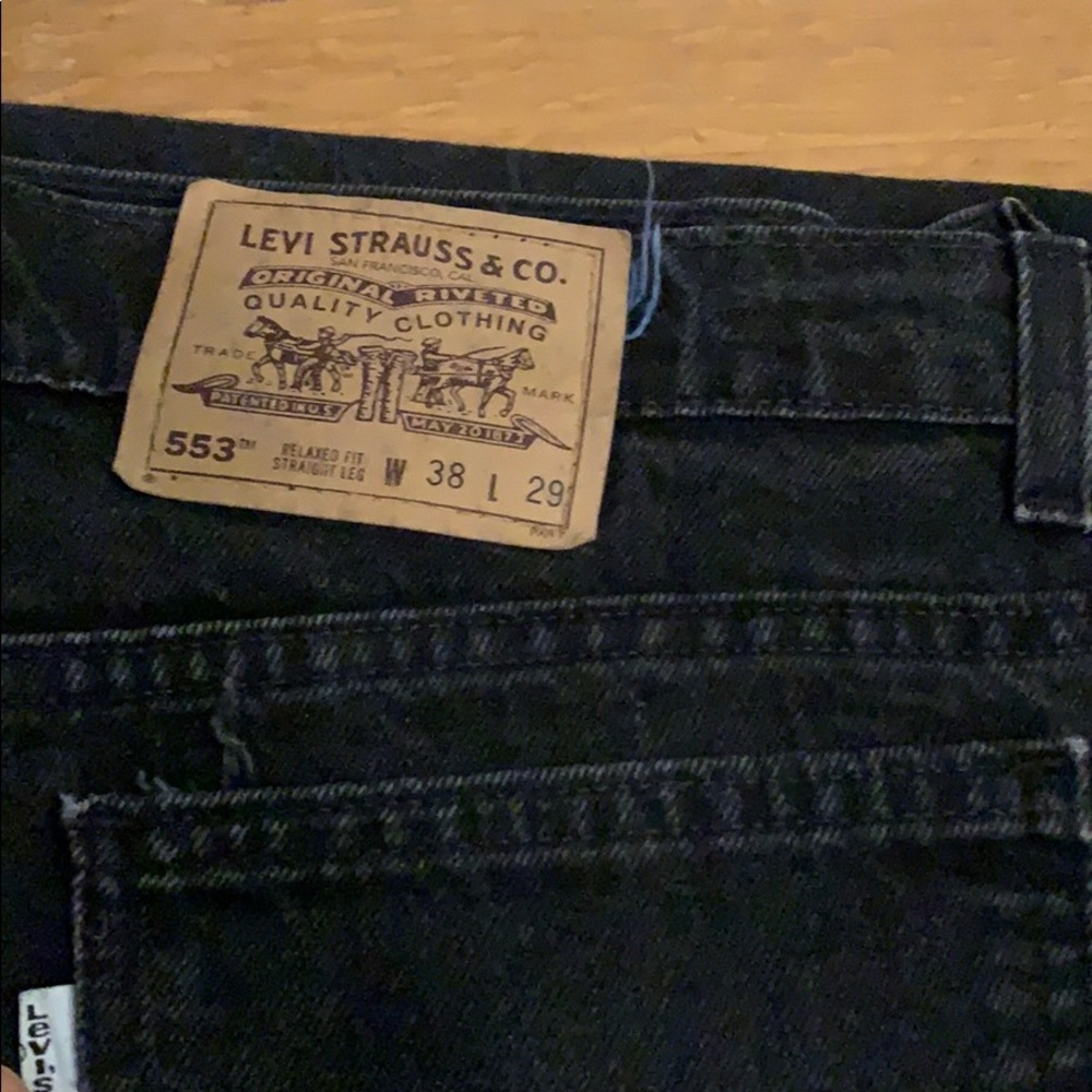 Men’s Levi’s Black Denim size 38x29